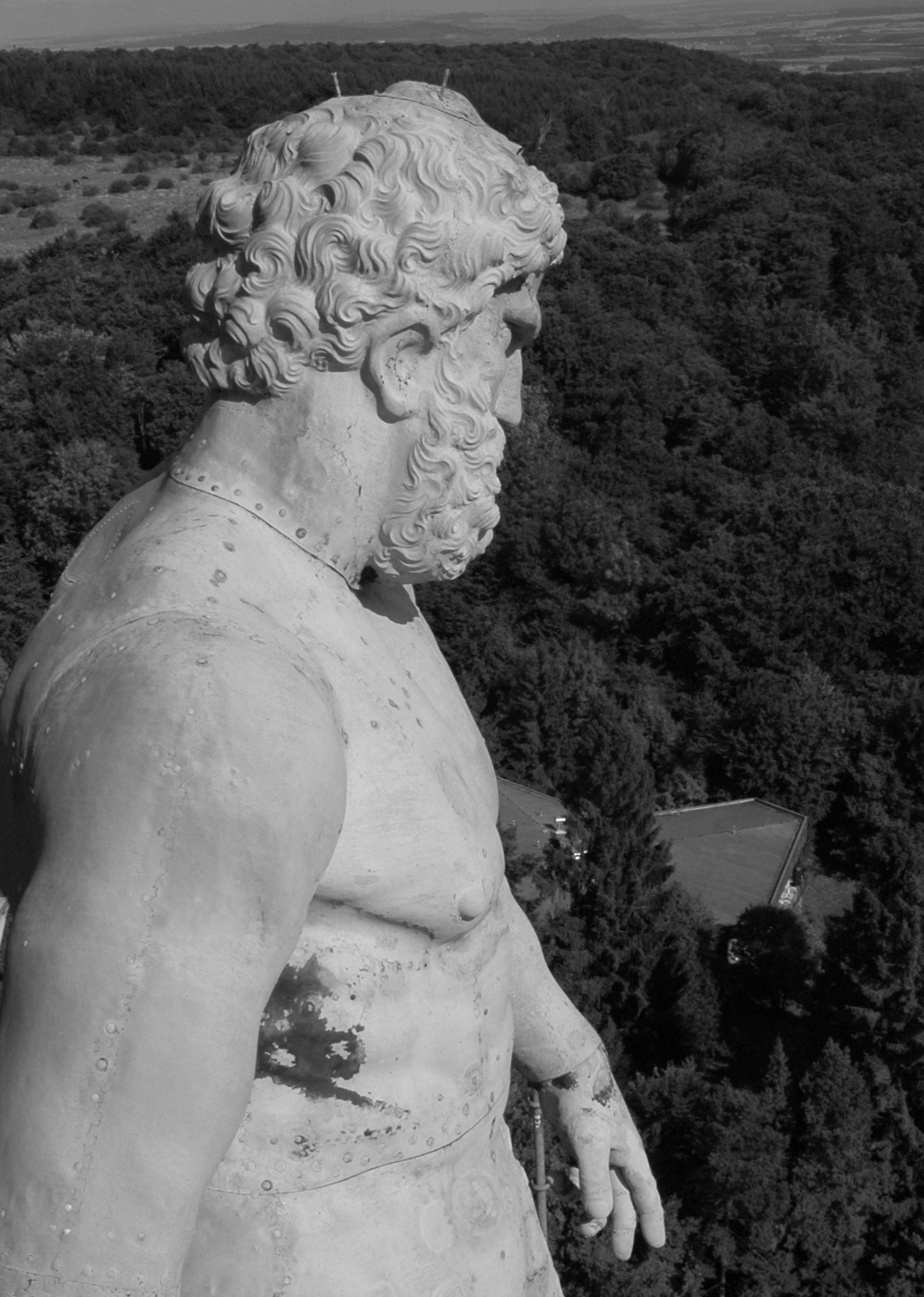 Herkules monument